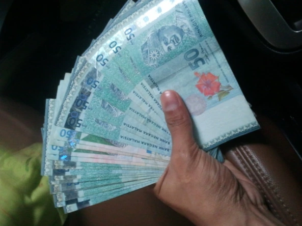 tarikh bayaran gaji 2025